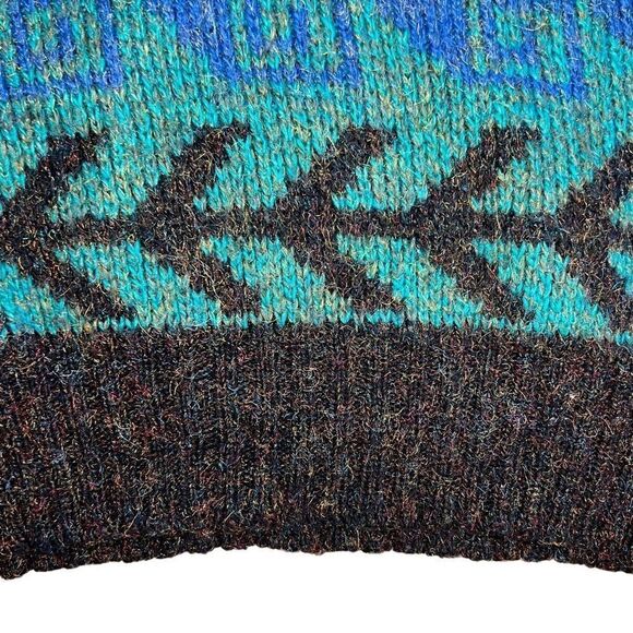 Vintage 90s Fabe Colorful Sweater with Metallic Threads. Sz M. Great Condition! - Picture 5 of 11